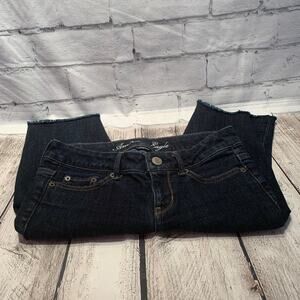 AMERICAN EAGLE Women’s Dark Wash Bermuda Cut Off Jean Shorts / Size: 4